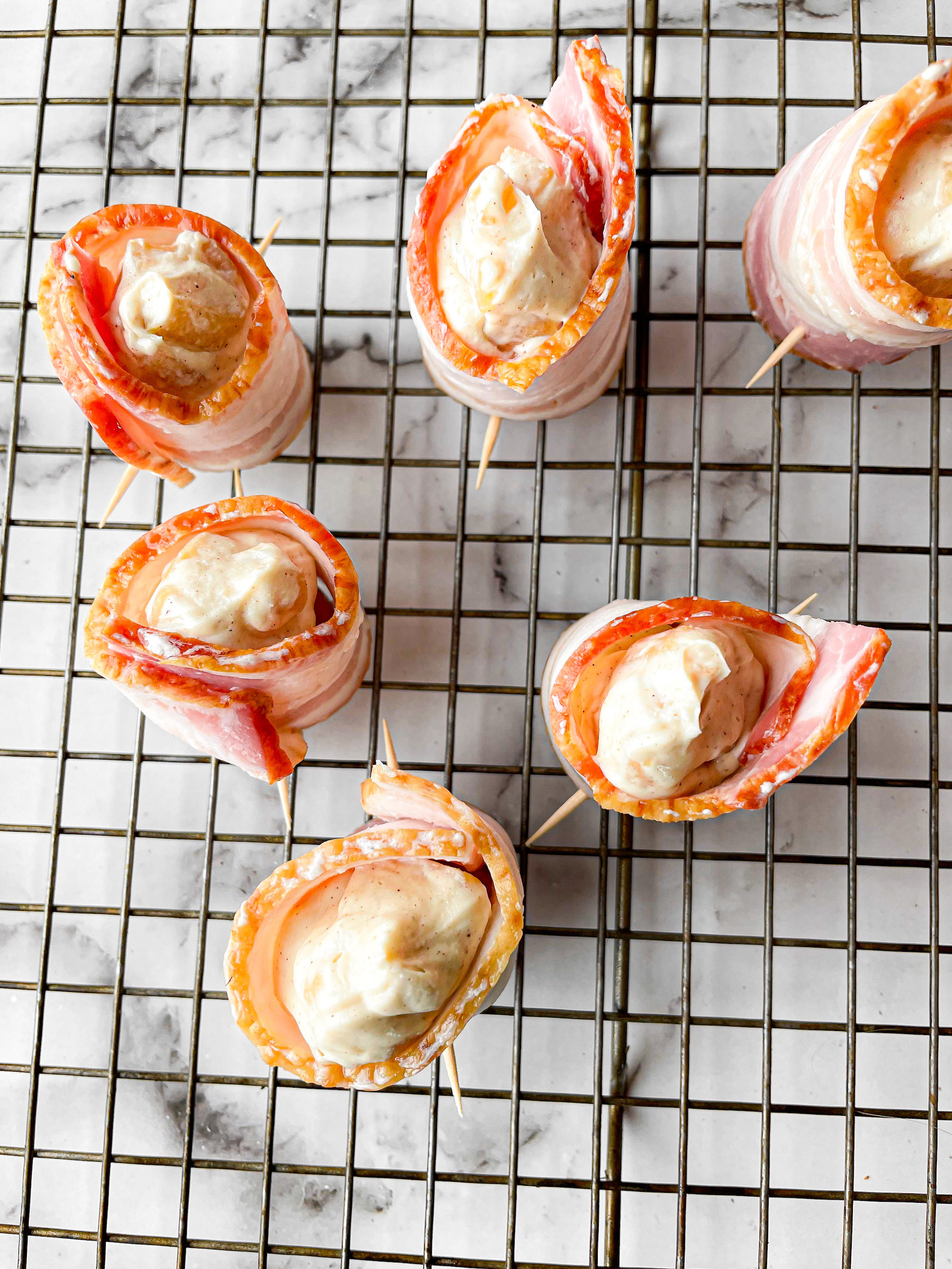 Pig shots with apple cinnamon cream cheese