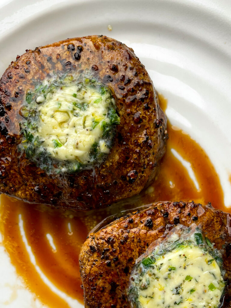 Letting beef tenderloin steaks rest before serving